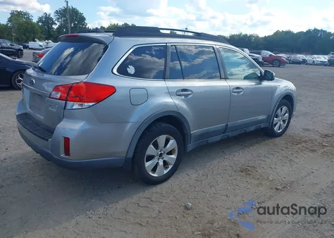 2011 Subaru Outback 2.5I Limited z USA, uszkodzony, nr VIN 4S4BRBKC6B3366088